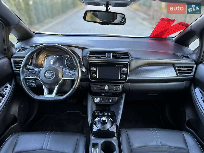 Хэтчбек Nissan Leaf 2019 в Дрогобыче