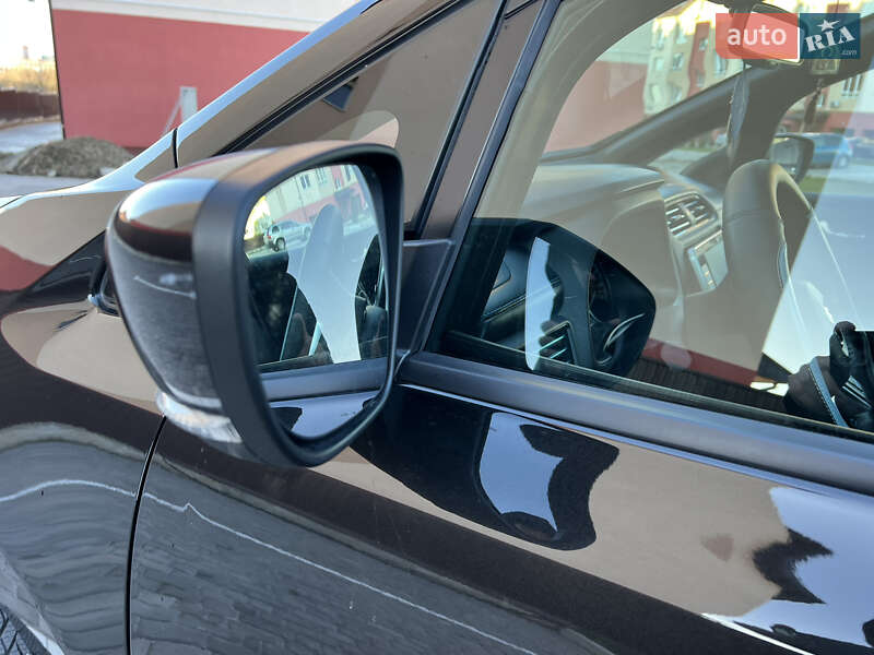 Хетчбек Nissan Leaf 2019 в Львові фото 13 Хетчбек Nissan Leaf 2019 в Львові