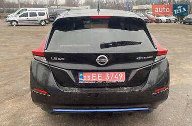 Хетчбек Nissan Leaf 2018 в Кропивницькому