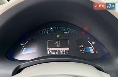 Хетчбек Nissan Leaf 2014 в Києві