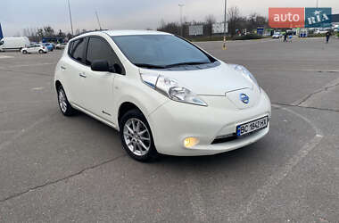 Хетчбек Nissan Leaf 2015 в Львові