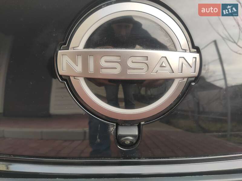 Хэтчбек Nissan Leaf 2023 в Белой Церкви
