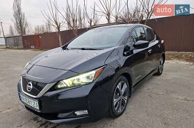 Хетчбек Nissan Leaf 2018 в 
