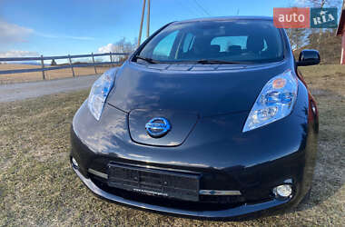 Хэтчбек Nissan Leaf 2015 в Киеве