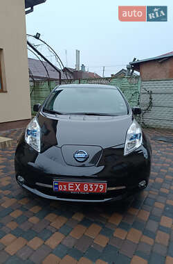 Хетчбек Nissan Leaf 2015 в Первомайську