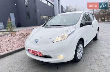 Хетчбек Nissan Leaf 2016 в Рівному