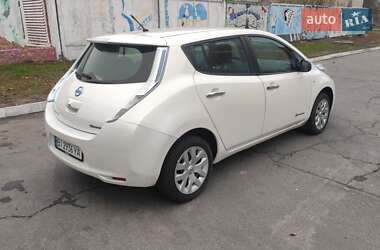 Хэтчбек Nissan Leaf 2013 в Кременчуге