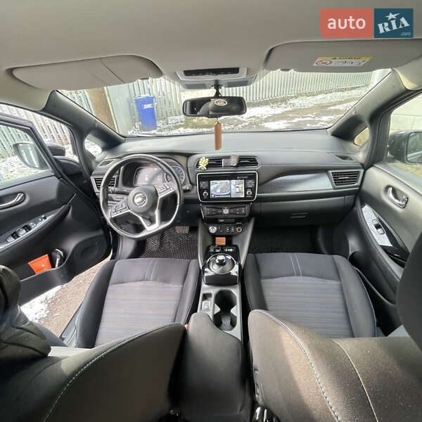 Хетчбек Nissan Leaf 2018 в Львові