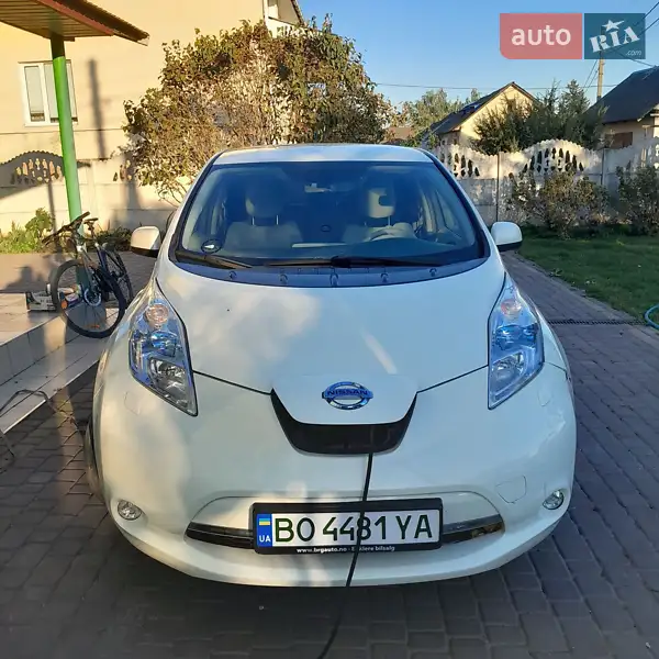 Nissan Leaf 2012