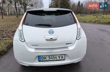 Хетчбек Nissan Leaf 2017 в Рівному