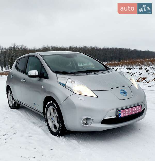 Хэтчбек Nissan Leaf 2014 в Луцке