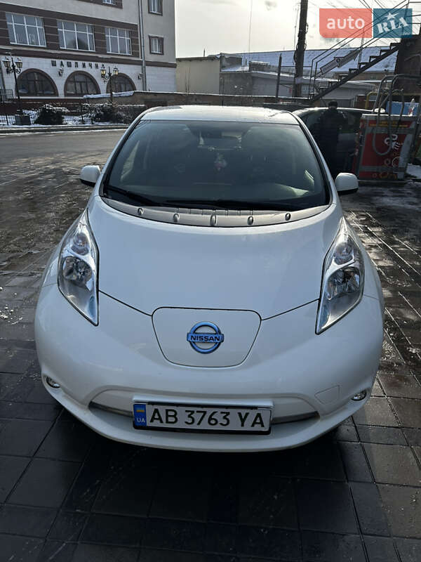 Хэтчбек Nissan Leaf 2016 в Виннице фото 11 Хэтчбек Nissan Leaf 2016 в Виннице