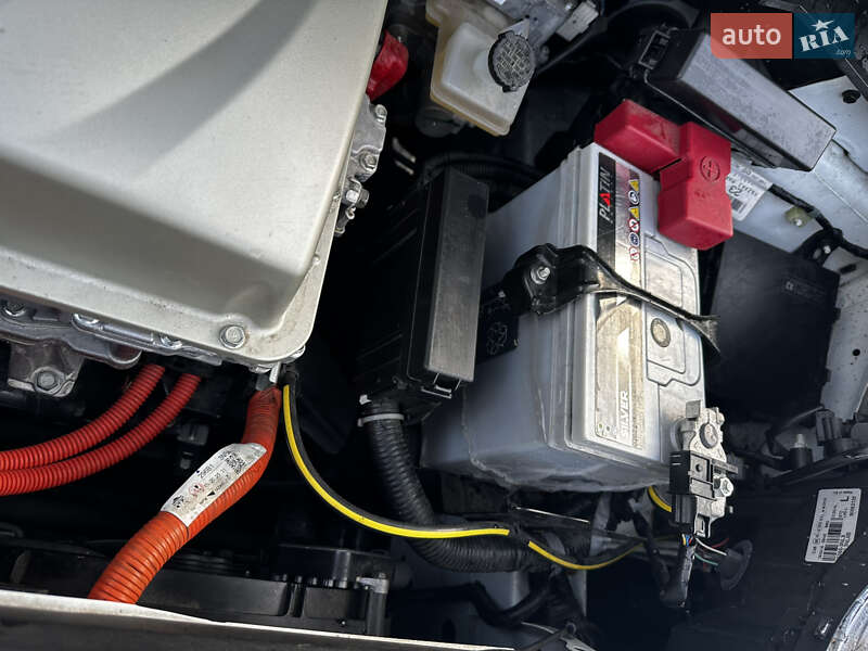 Хэтчбек Nissan Leaf 2016 в Виннице фото 18 Хэтчбек Nissan Leaf 2016 в Виннице