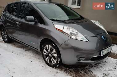 Хэтчбек Nissan Leaf 2014 в 