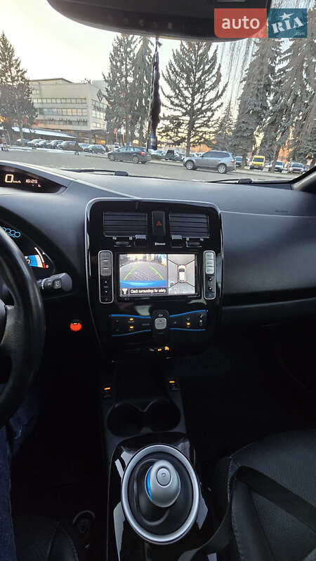 Хэтчбек Nissan Leaf 2013 в Черновцах фото 19 Хэтчбек Nissan Leaf 2013 в Черновцах