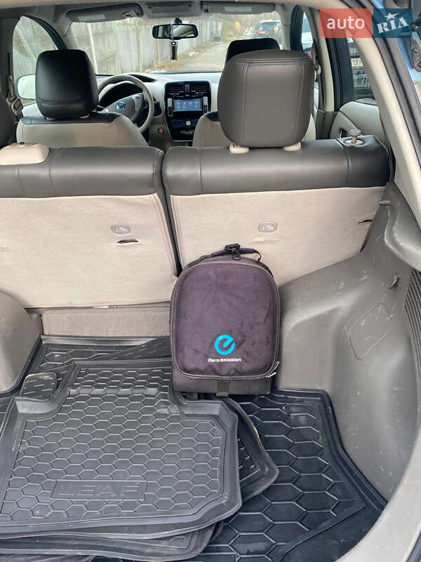 Хетчбек Nissan Leaf 2015 в Броварах фото 6 Хетчбек Nissan Leaf 2015 в Броварах