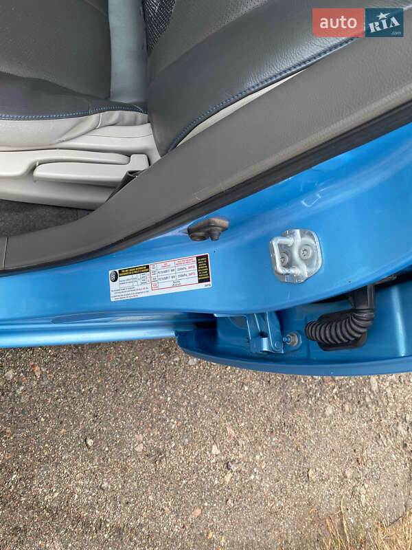 Хетчбек Nissan Leaf 2015 в Броварах фото 23 Хетчбек Nissan Leaf 2015 в Броварах