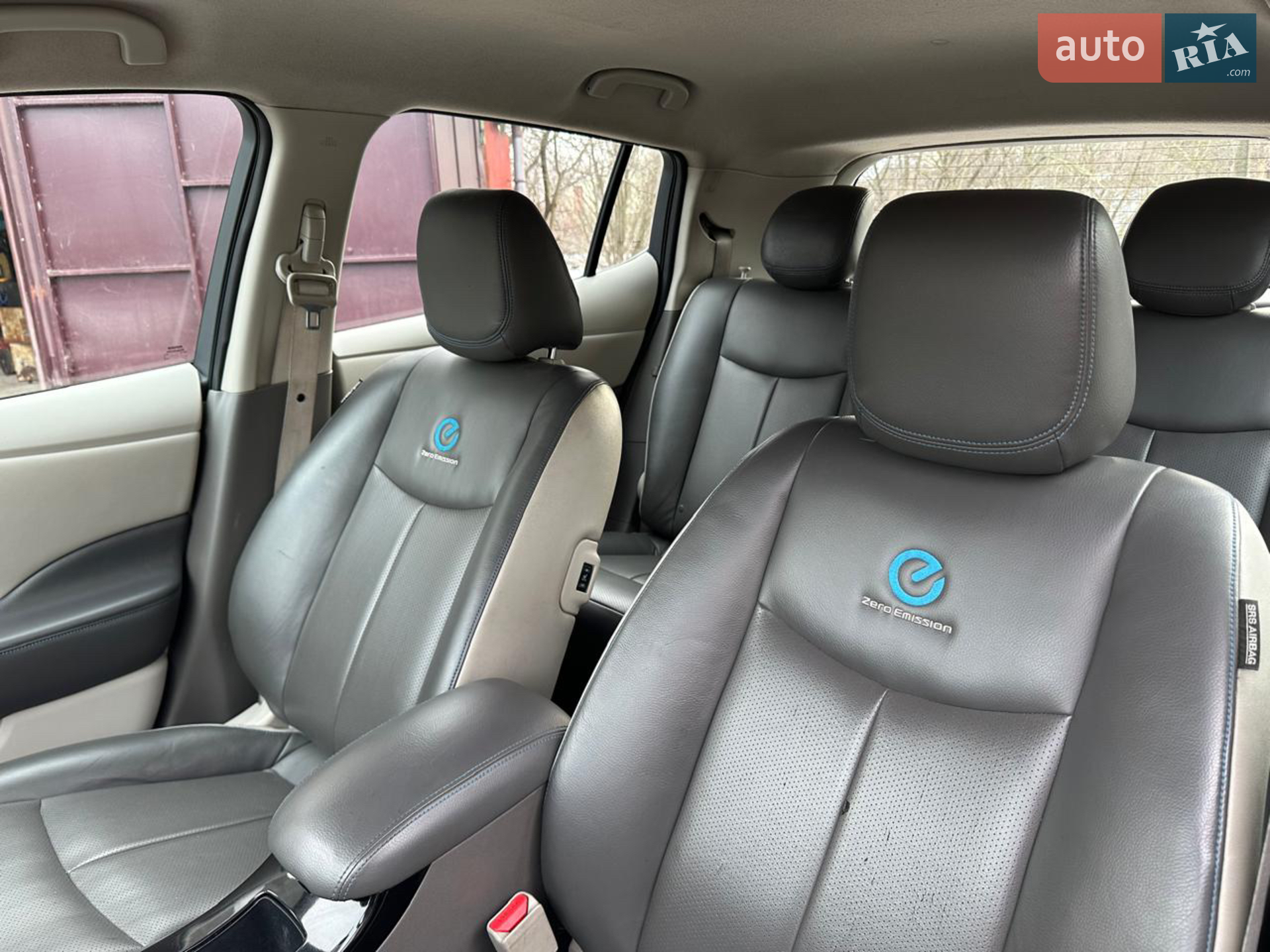 2015 Nissan Leaf - мініатюра 31