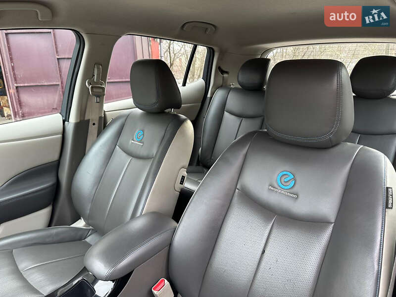 Хетчбек Nissan Leaf 2015 в Броварах фото 31 Хетчбек Nissan Leaf 2015 в Броварах