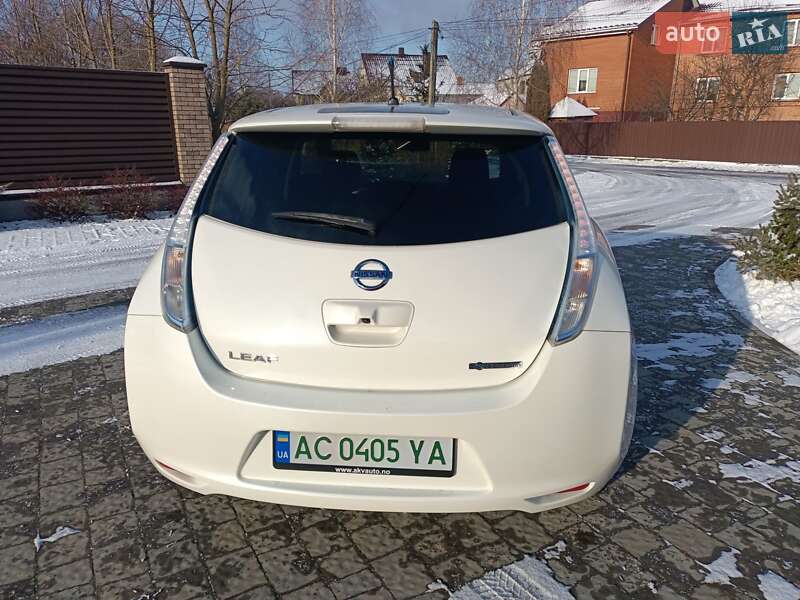 Хетчбек Nissan Leaf 2014 в Луцьку