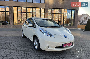 Хетчбек Nissan Leaf 2012 в Івано-Франківську