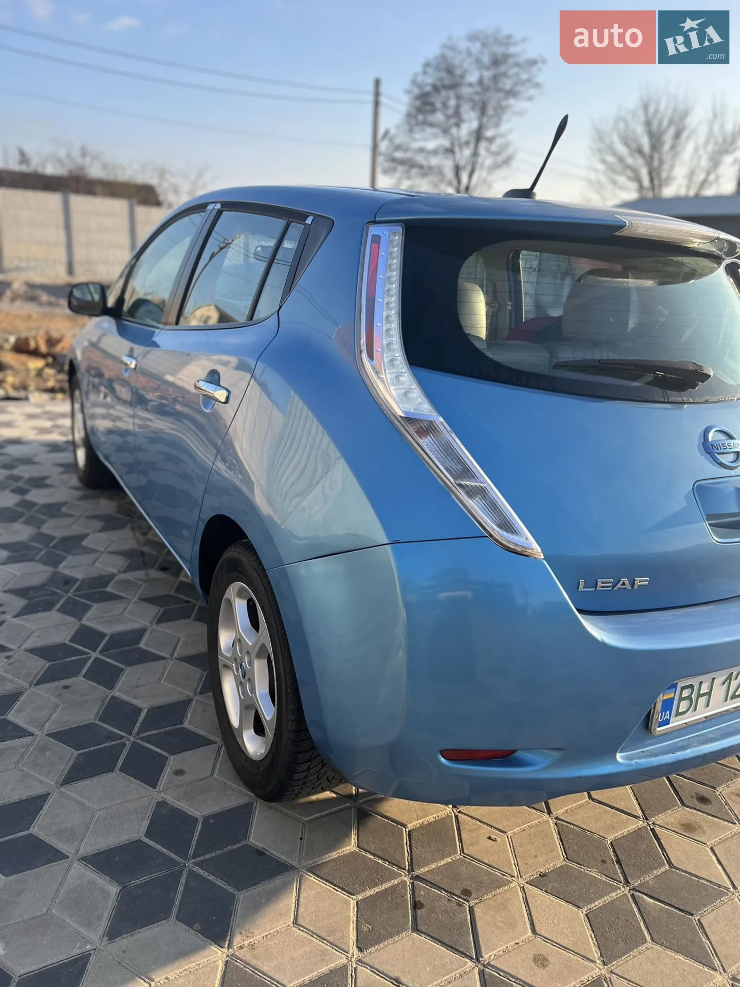 2011 Nissan Leaf - мініатюра 3