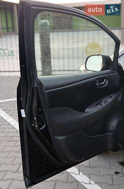 Хетчбек Nissan Leaf 2014 в 