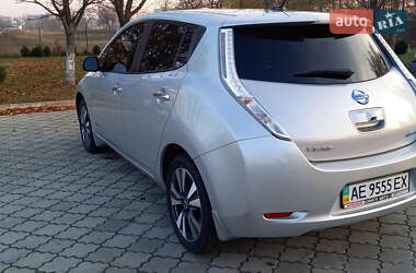 Хэтчбек Nissan Leaf 2016 в Павлограде