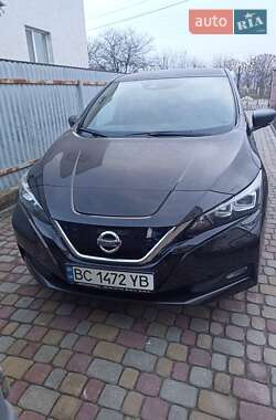 Хетчбек Nissan Leaf 2018 в Золочеві