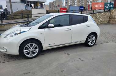 Хетчбек Nissan Leaf 2013 в Тернополі