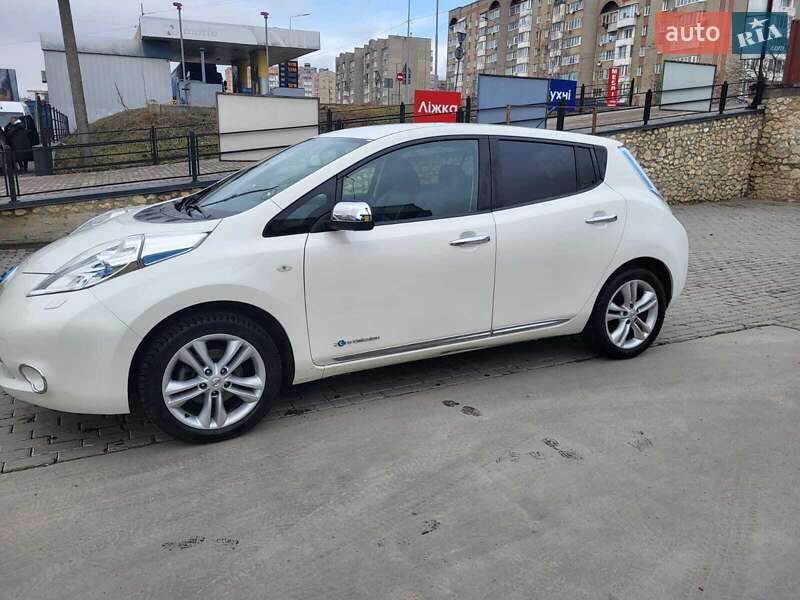 Nissan Leaf 2013