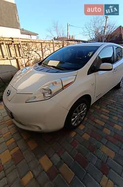 Хетчбек Nissan Leaf 2014 в Одесі