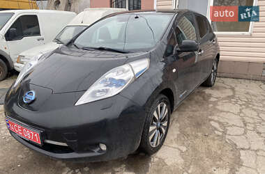 Хетчбек Nissan Leaf 2013 в Миколаєві