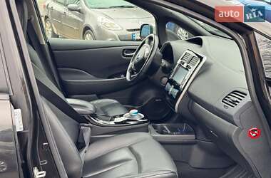 Хетчбек Nissan Leaf 2013 в Кам'янець-Подільському