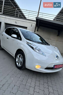 Хетчбек Nissan Leaf 2014 в Дрогобичі