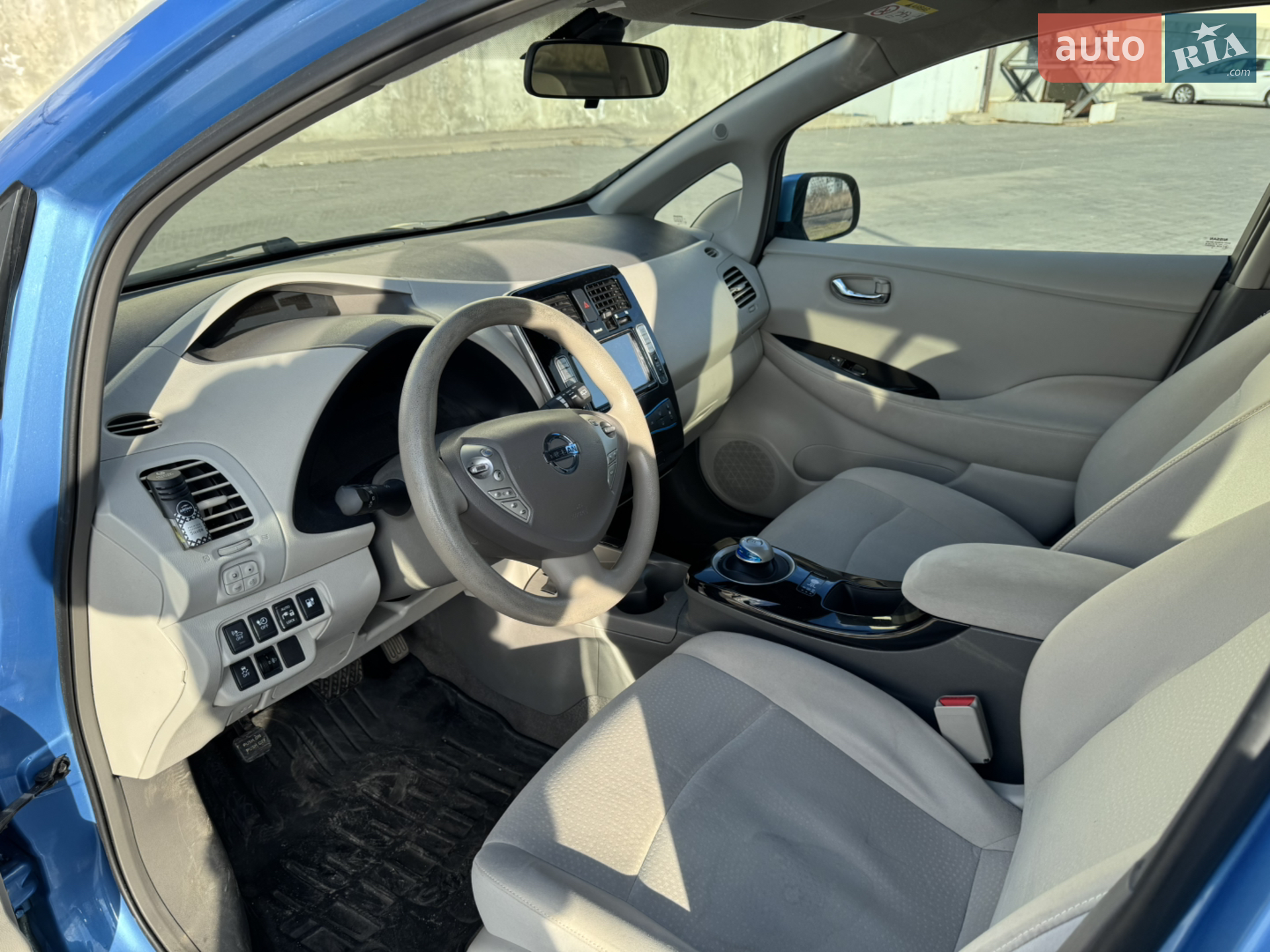 2013 Nissan Leaf - мініатюра 14
