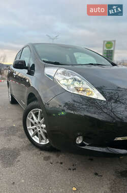 Хетчбек Nissan Leaf 2014 в Могилів-Подільському