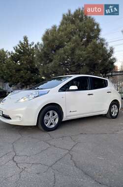 Хэтчбек Nissan Leaf 2014 в Одессе