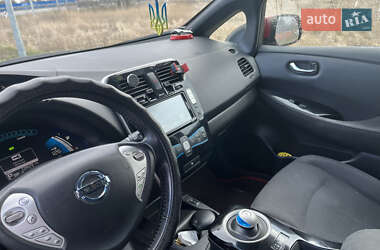 Хетчбек Nissan Leaf 2014 в Дніпрі