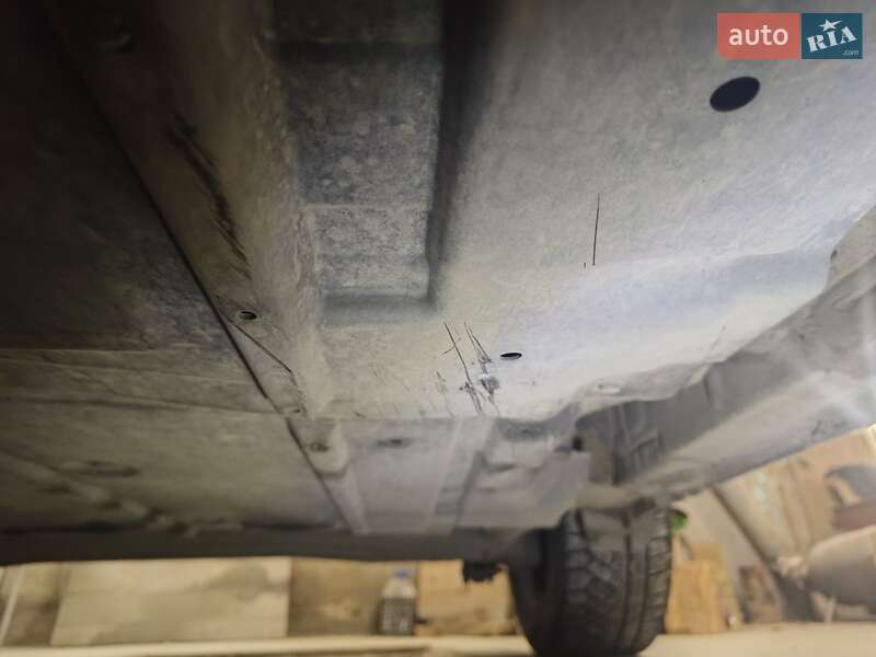 Хэтчбек Nissan Leaf 2012 в Виннице