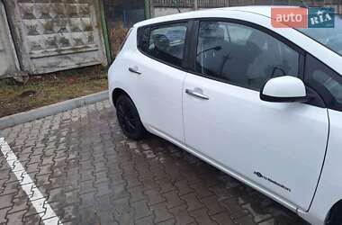 Хетчбек Nissan Leaf 2013 в Вінниці