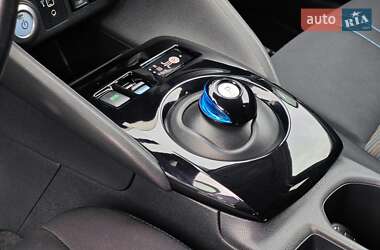 Хетчбек Nissan Leaf 2020 в 
