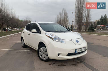 Хетчбек Nissan Leaf 2013 в Черкасах