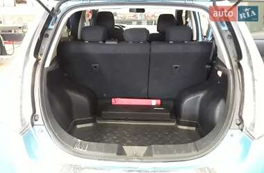 Хэтчбек Nissan Leaf 2015 в 