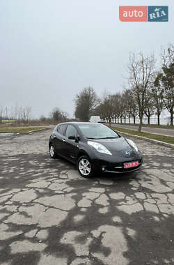 Хэтчбек Nissan Leaf 2013 в Луцке