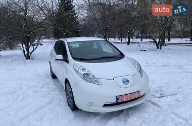 Хэтчбек Nissan Leaf 2014 в Львове