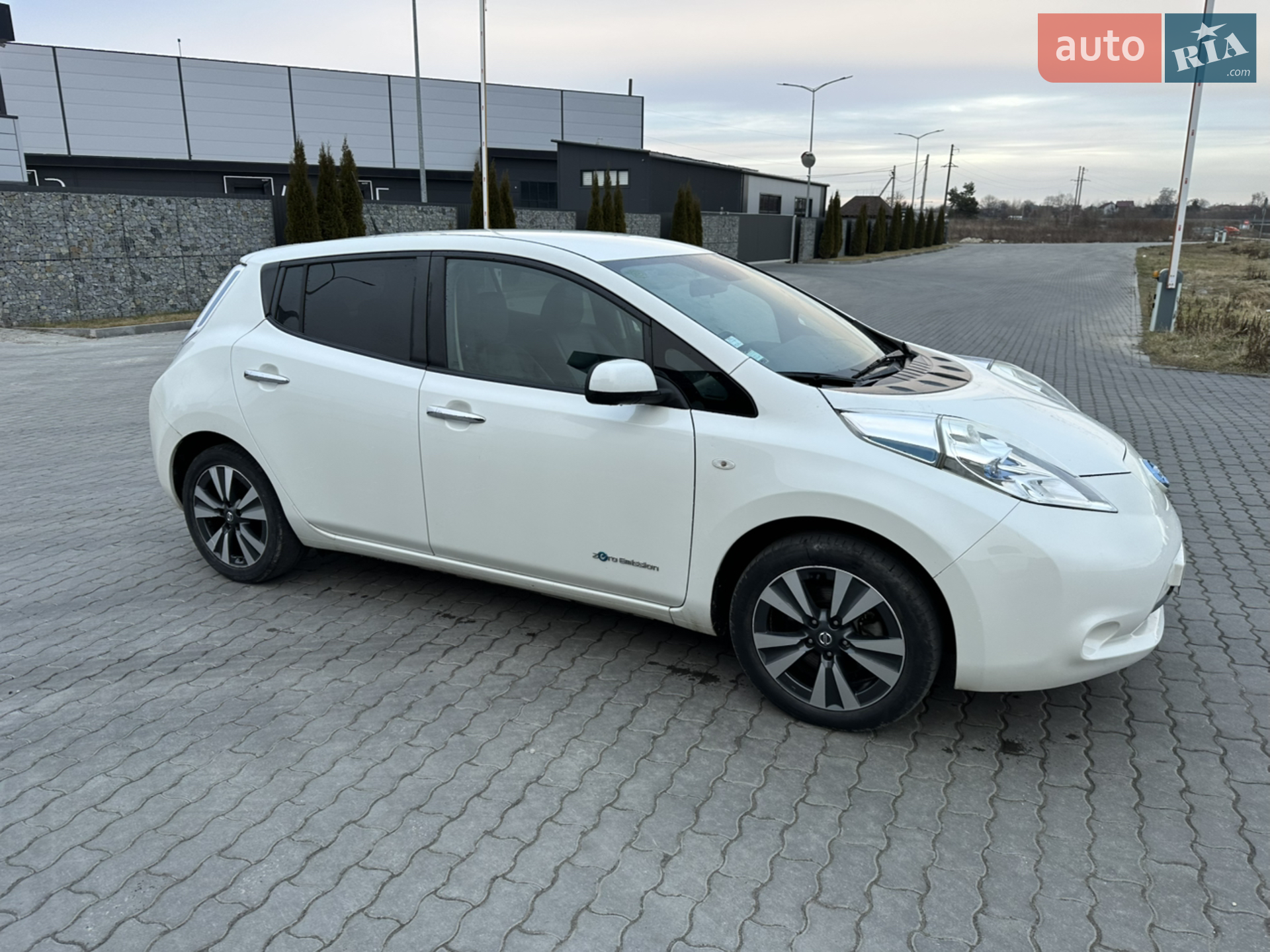 2016 Nissan Leaf - мініатюра 11