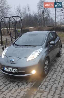 Хетчбек Nissan Leaf 2014 в Бориславі