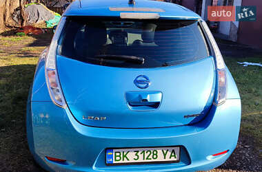 Хетчбек Nissan Leaf 2012 в Рівному