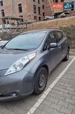 Хетчбек Nissan Leaf 2015 в Рівному